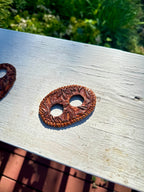 Johnnie Stitch Tee Knot Holder - Tan